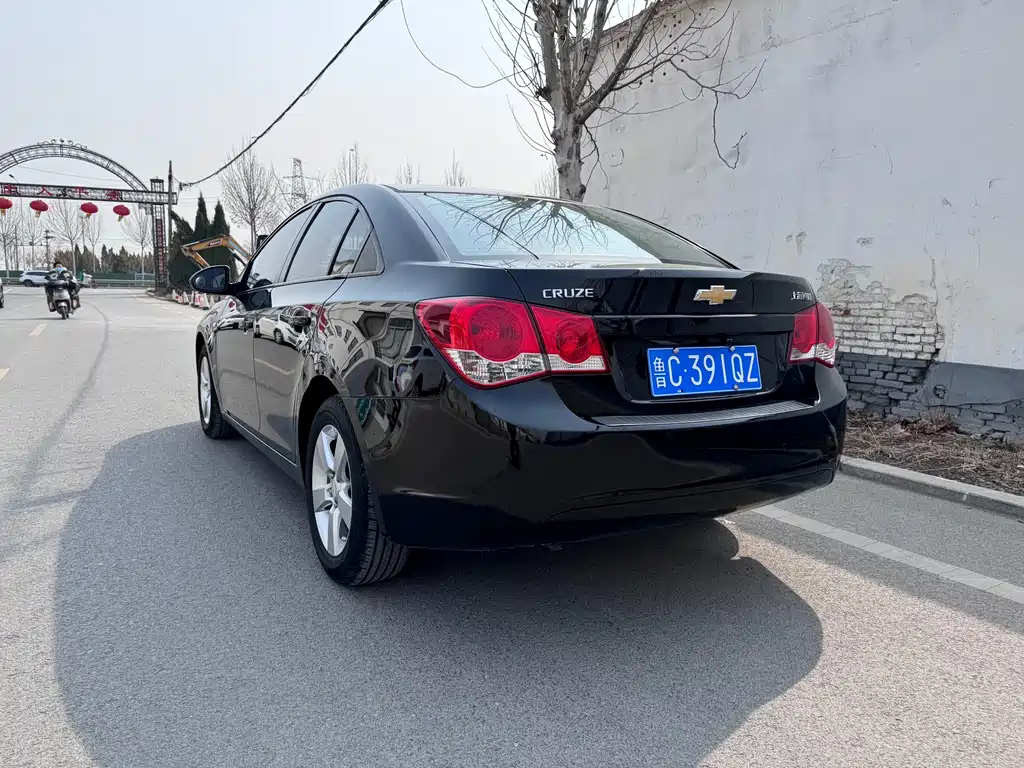 CHEVROLET CRUZE 2010
