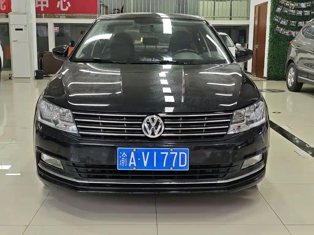 VOLKSWAGEN LAVIDA 2018