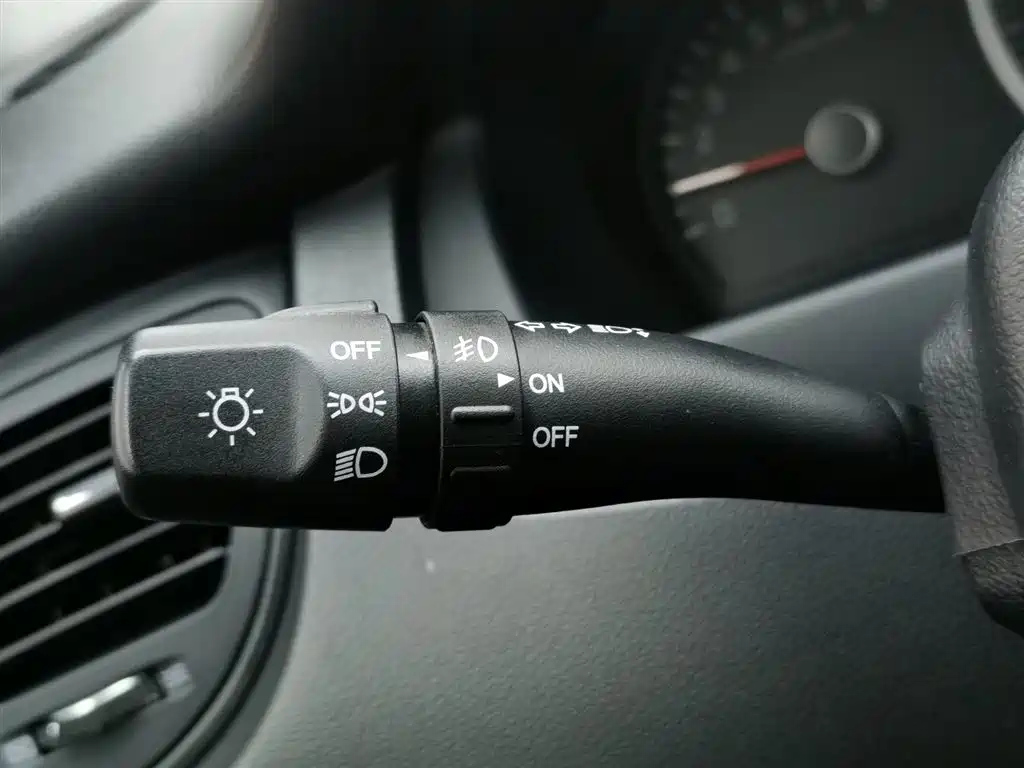 KIA SPORTAGE 2015