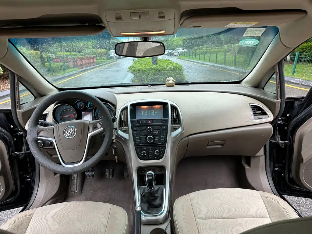 BUICK EXCELLE 2014