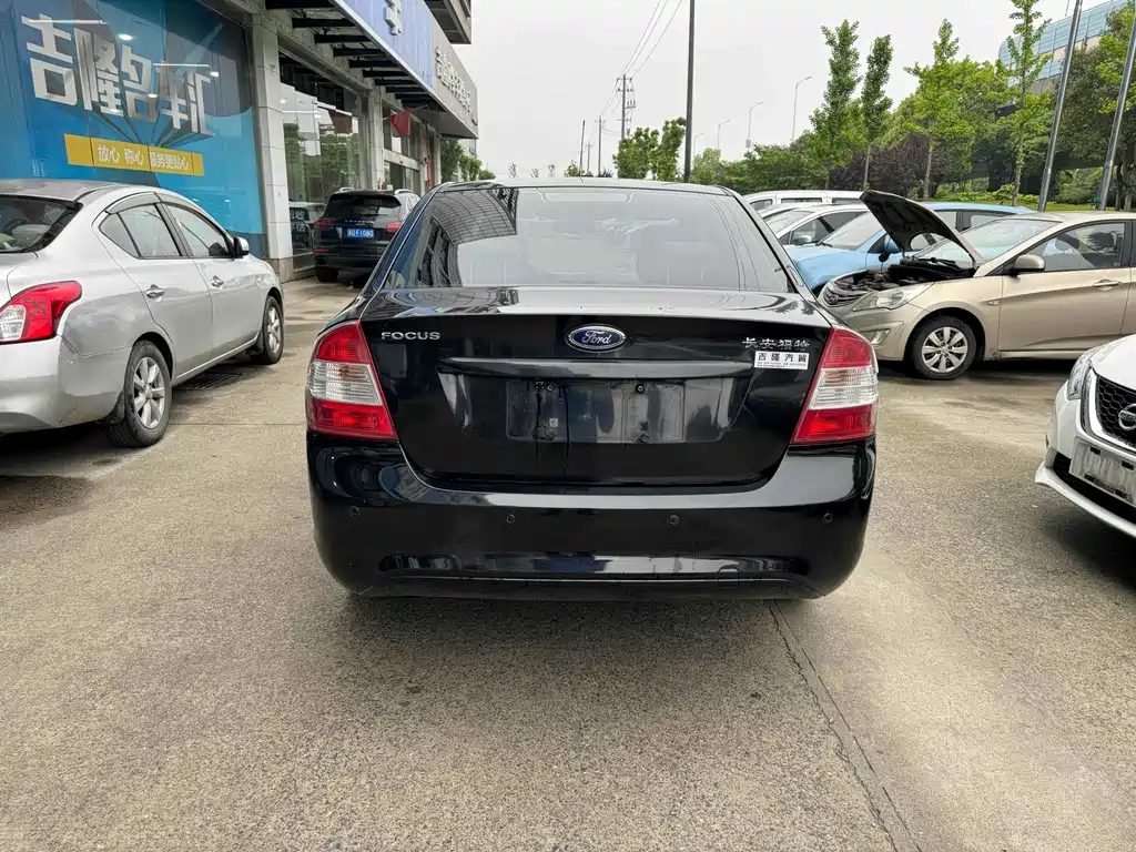 FORD FOCUS 2013