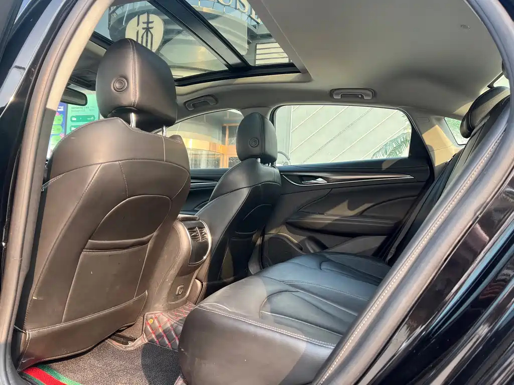 BUICK LACROSSE 2021