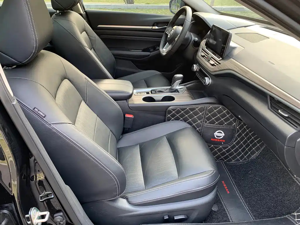 NISSAN TEANA 2021