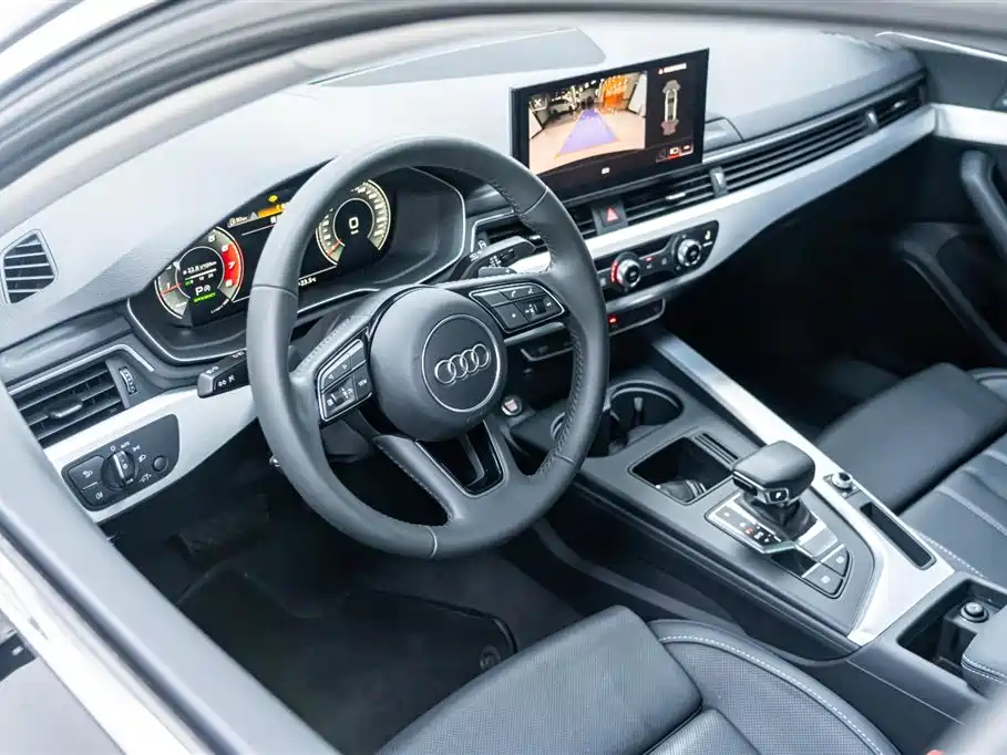 AUDI A4L 2021
