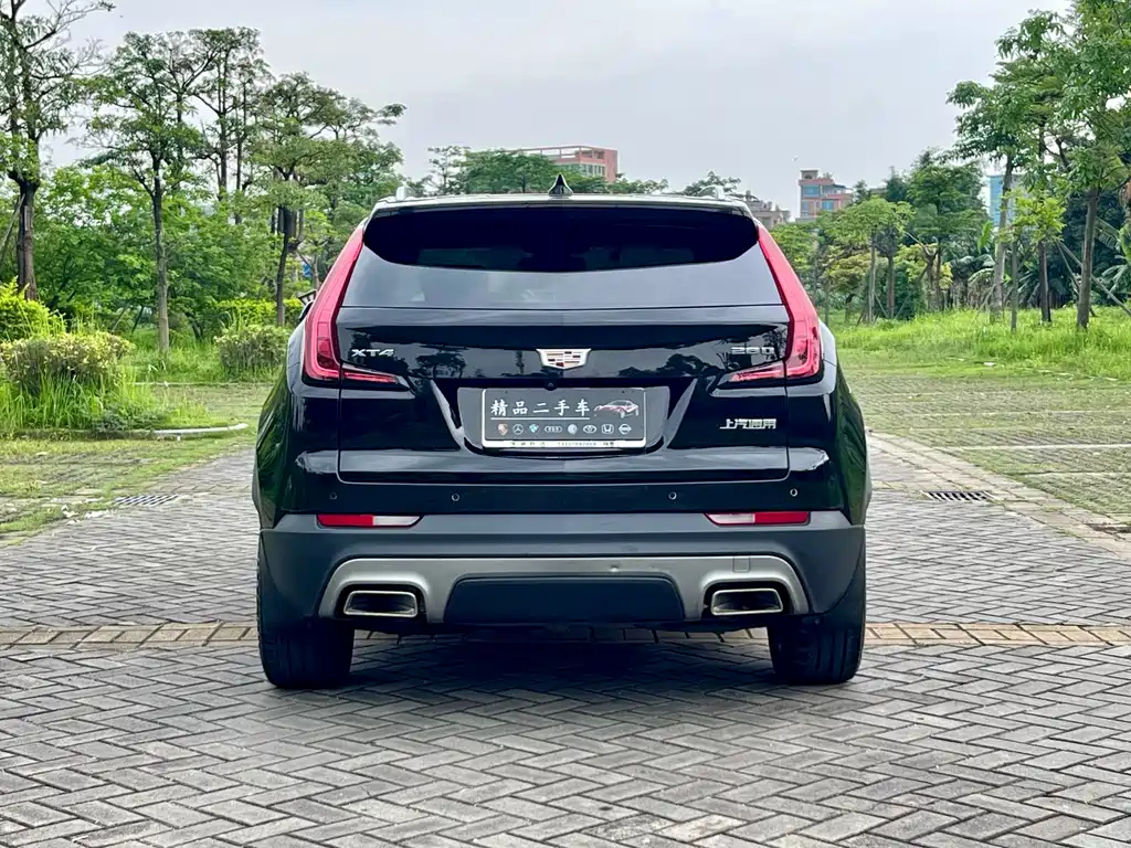 CADILLAC XT4 2020