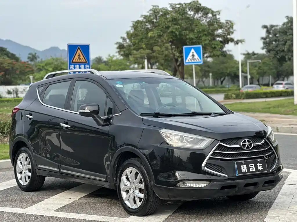 JAC REFINE S3 2015
