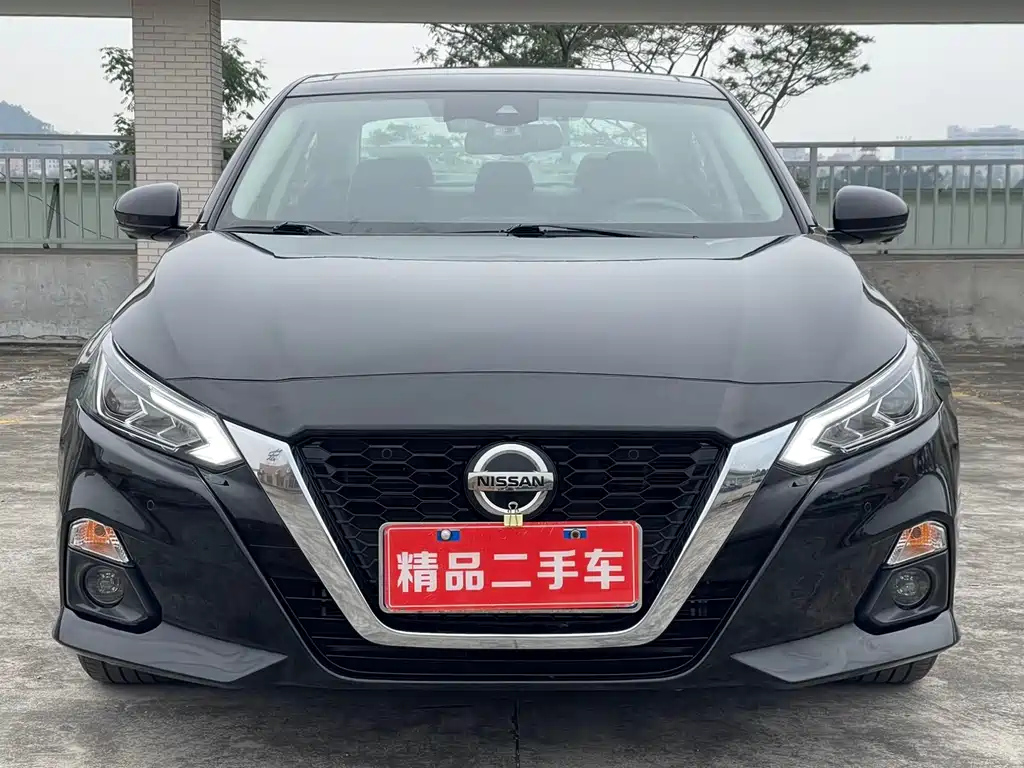 NISSAN TEANA 2021
