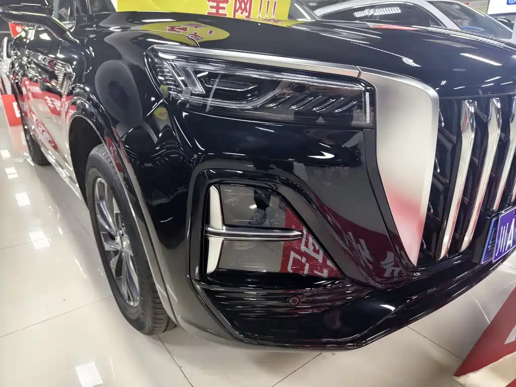 HONGQI HS5 2023