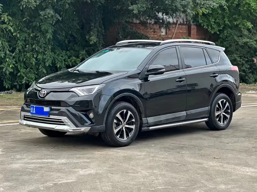 TOYOTA RAV4 RONGFANG 2017