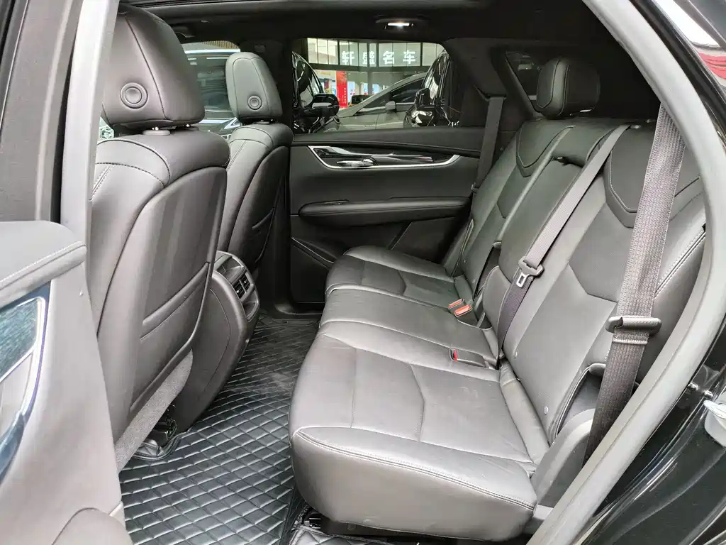 CADILLAC XT5 2020