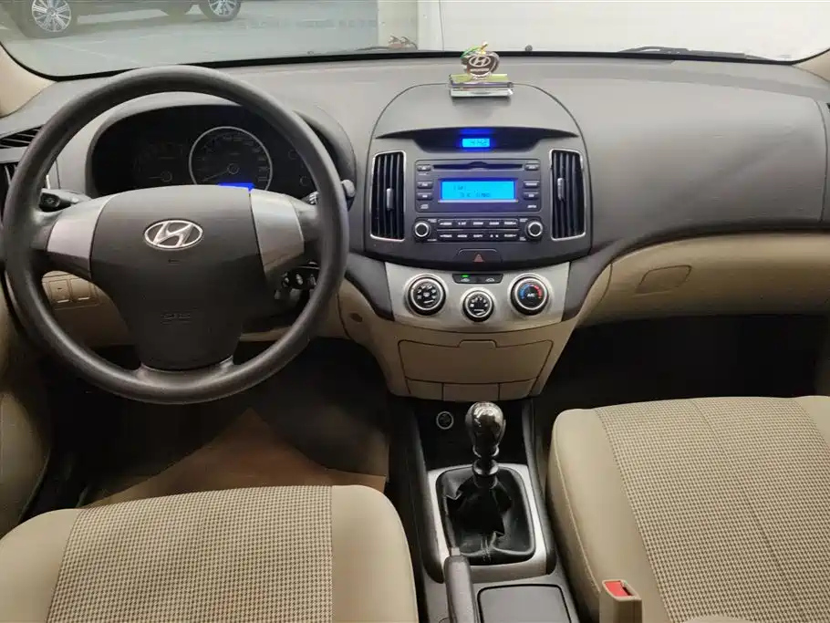 HYUNDAI CELESTA 2018