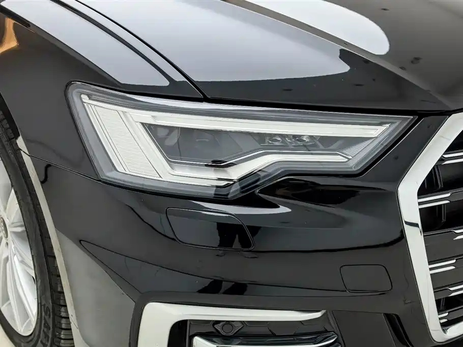 AUDI A6L 2023