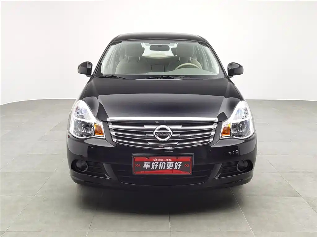 NISSAN SYLPHY 2018