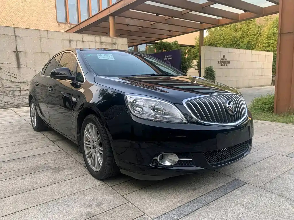 BUICK EXCELLE 2011