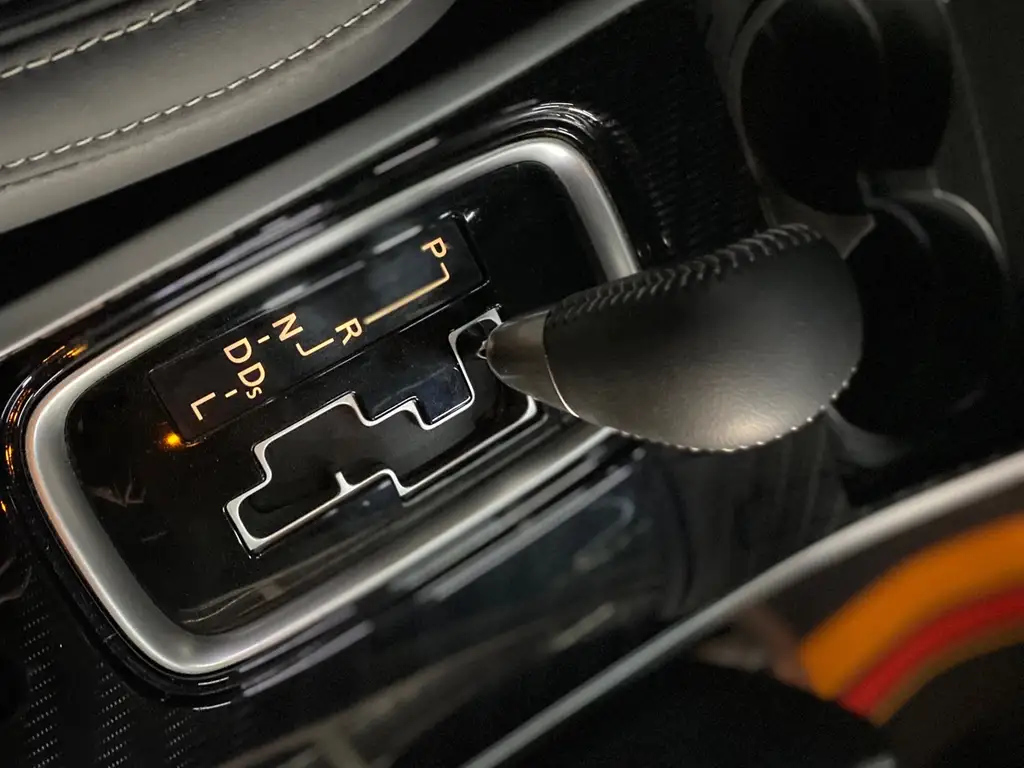 MITSUBISHI OUTLANDER 2022