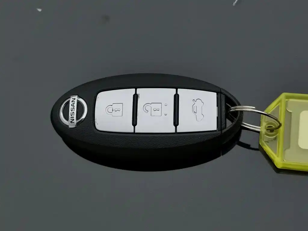 NISSAN TEANA 2018