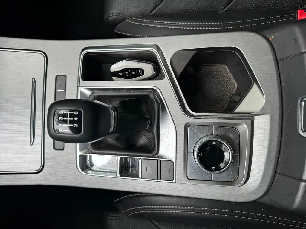 JETOUR X70 PLUS 2021