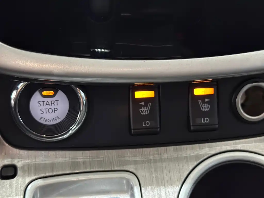 NISSAN MURANO 2016