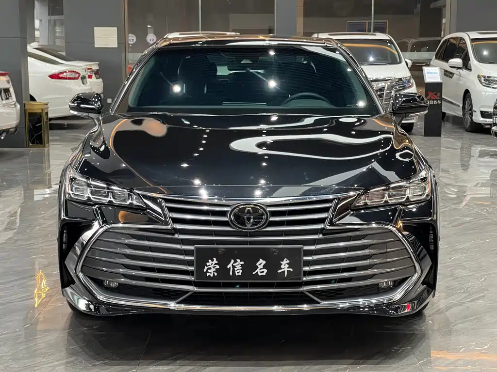 TOYOTA AVALON 2020