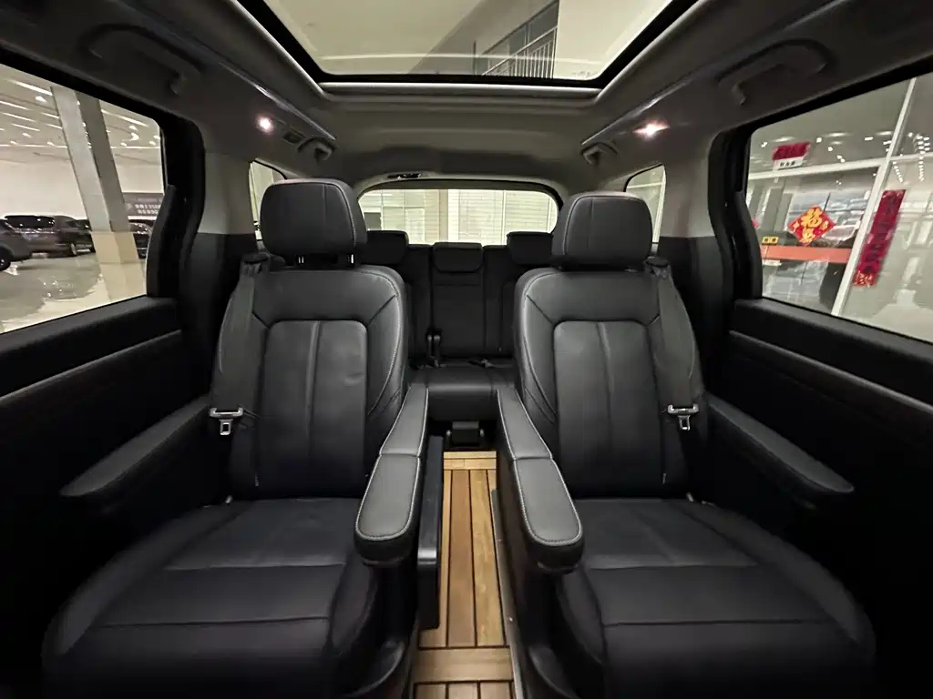 TRUMPCHI M8 2023