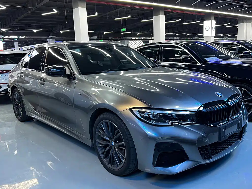 BMW 3-SERIES 2021