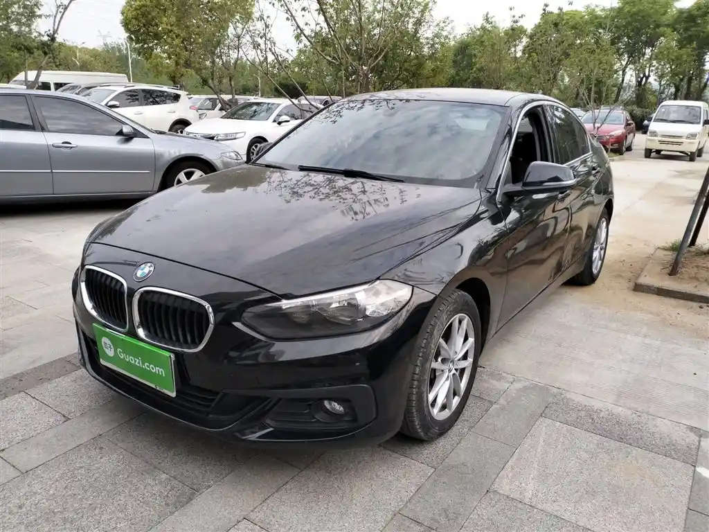 BMW 1-SERIES 2017