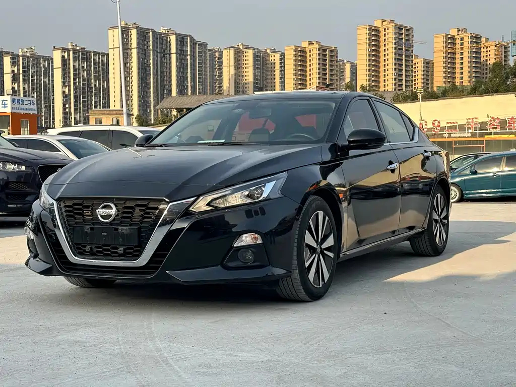 NISSAN TEANA 2021