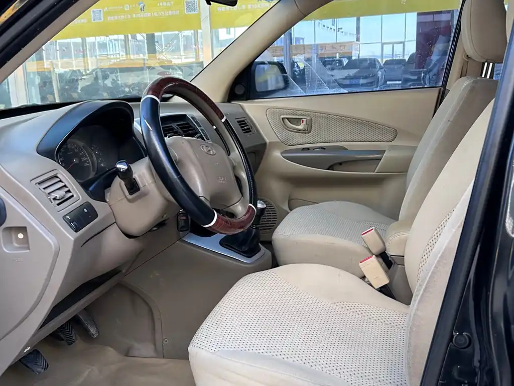 HYUNDAI TUCSON 2009