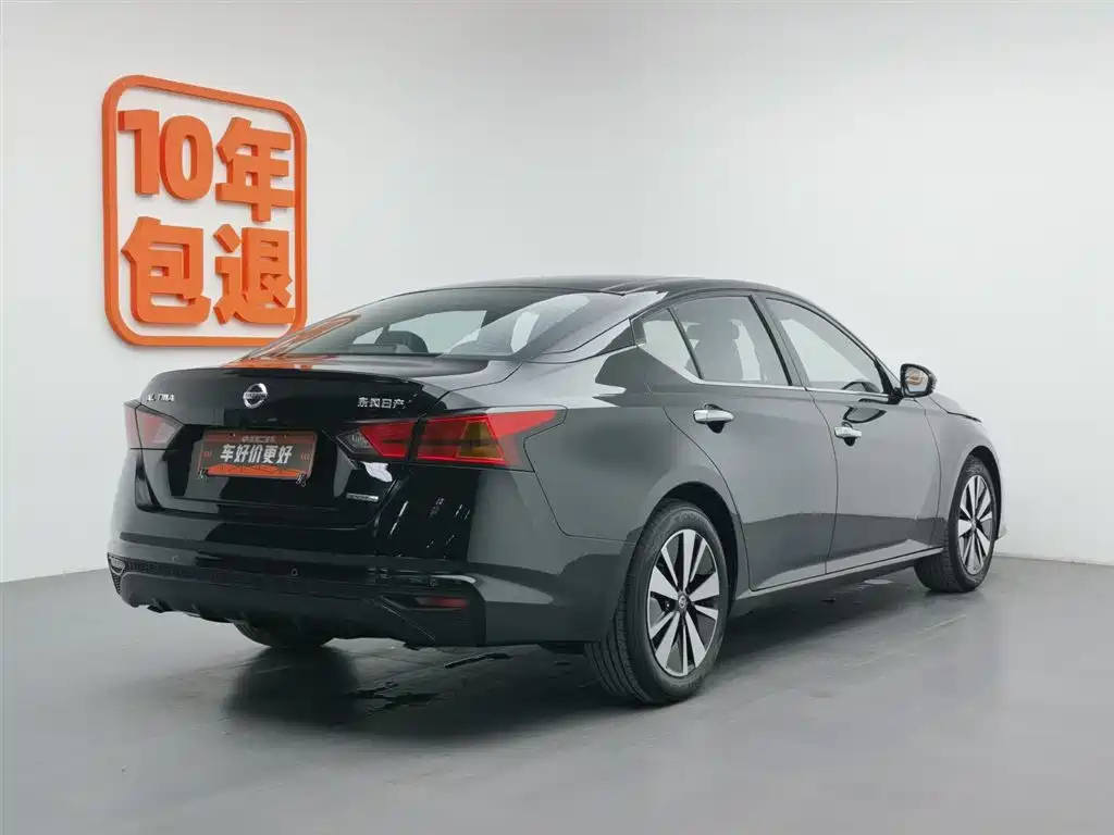 NISSAN TEANA 2019