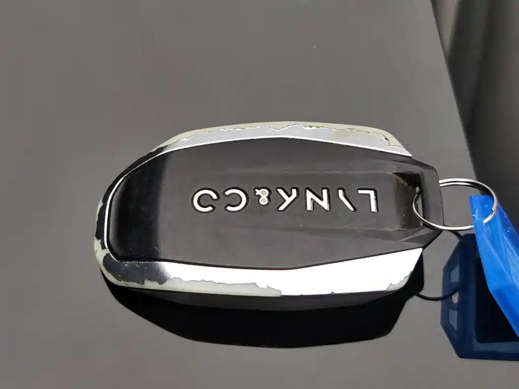 LYNK&CO 01 2018