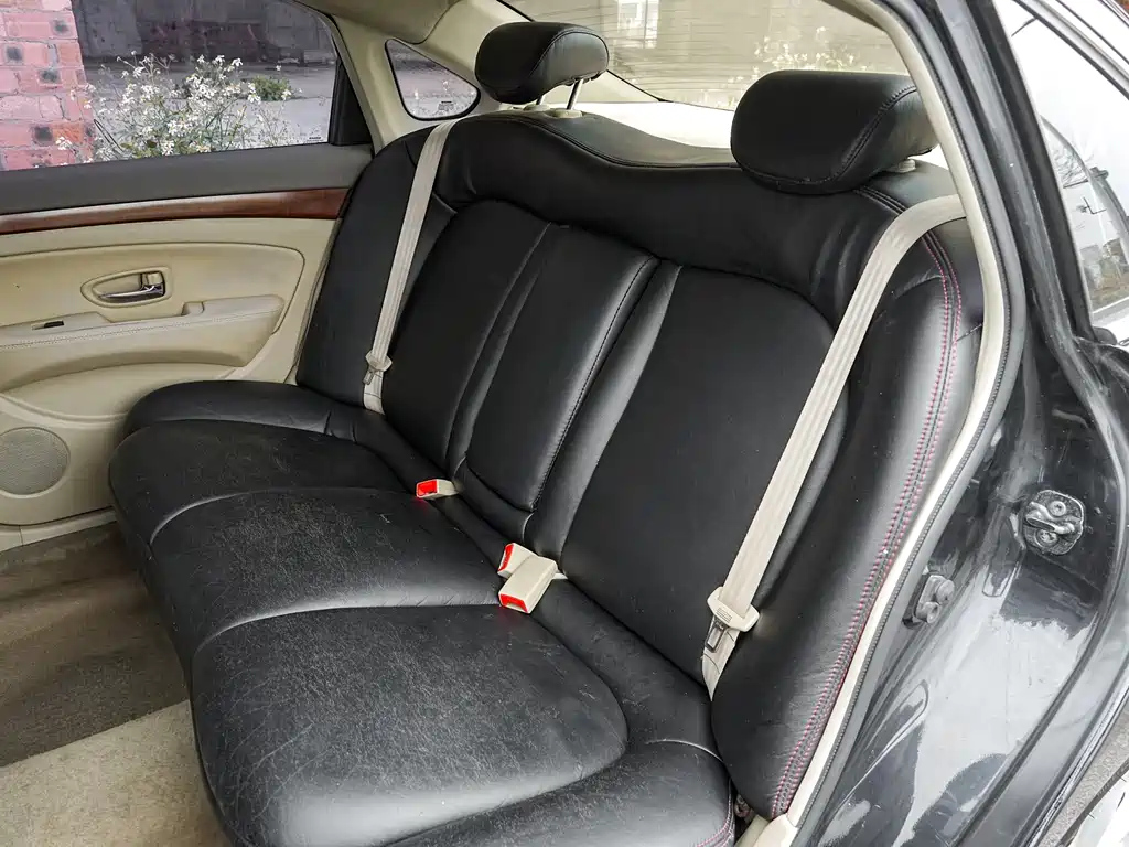 NISSAN SYLPHY 2009