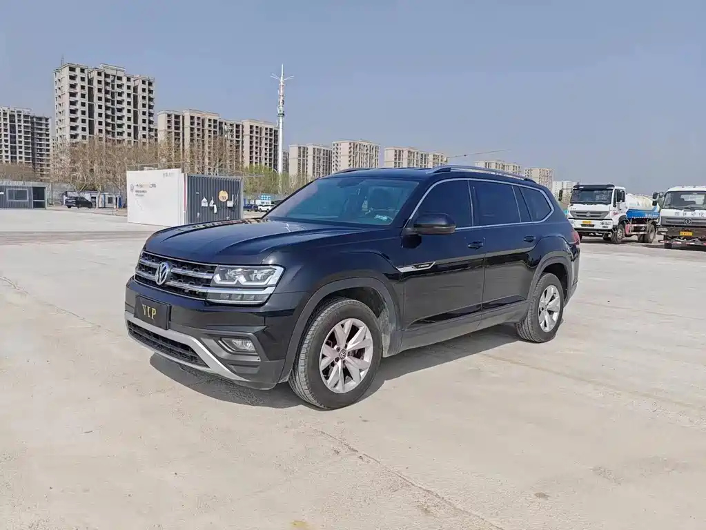 VOLKSWAGEN TOURAN 2021