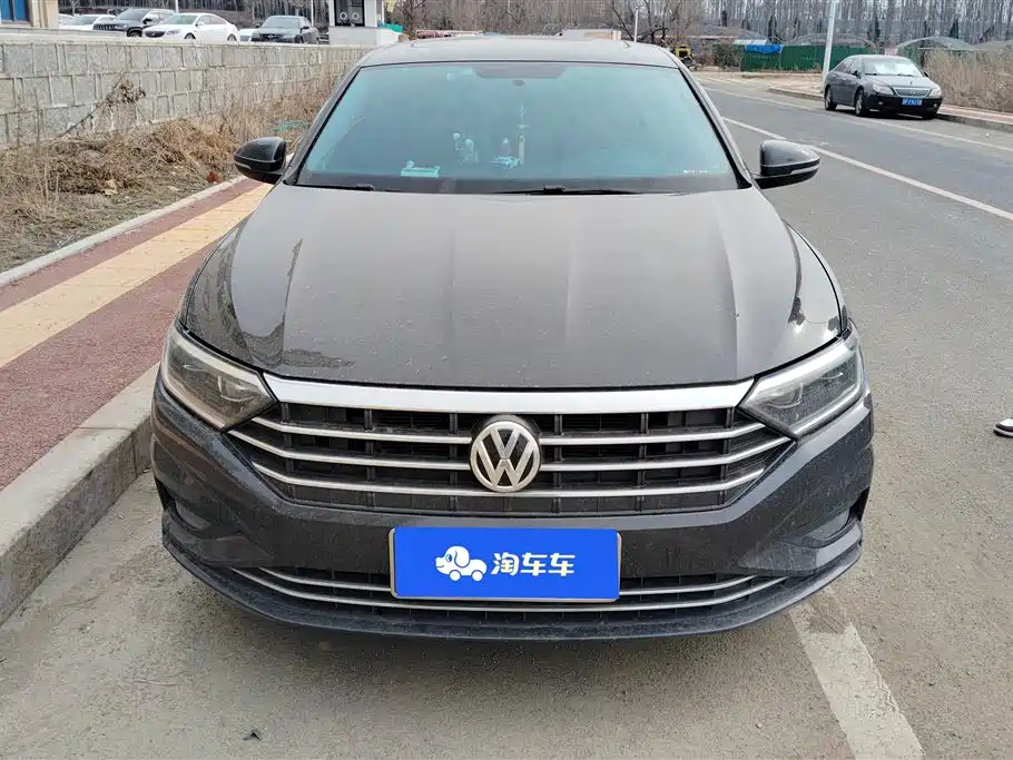 VOLKSWAGEN SAGITAR 2020