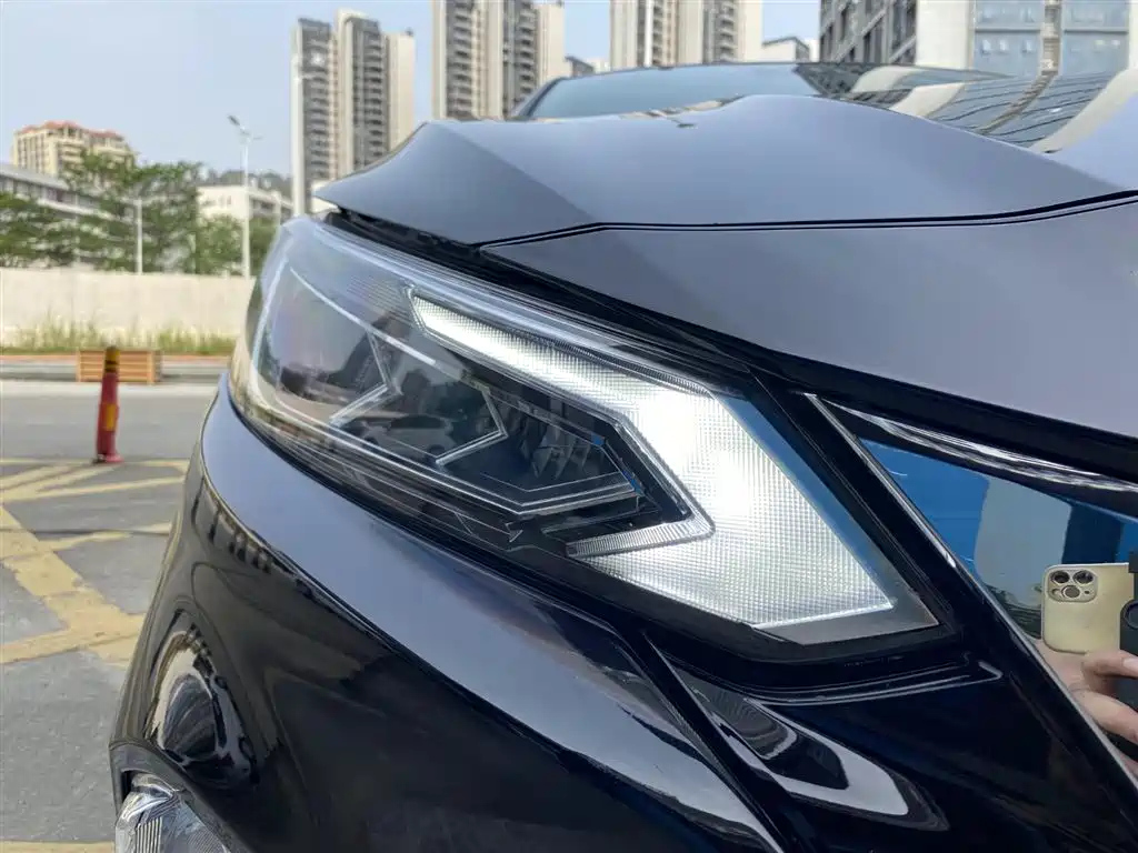 NISSAN TEANA 2022