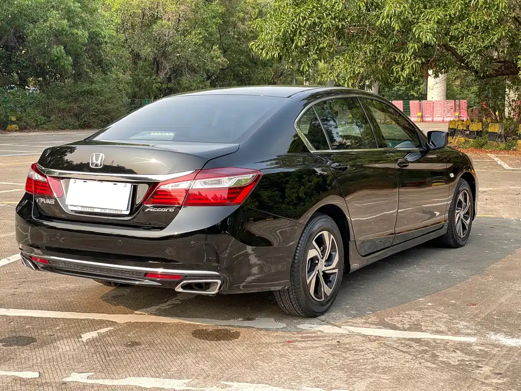 HONDA ACCORD 2016