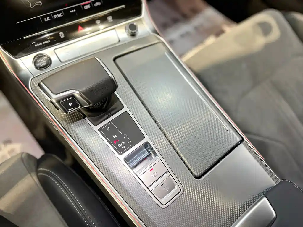 AUDI A6L 2023