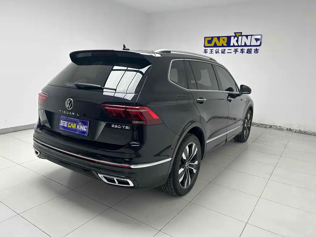 VOLKSWAGEN TIGUAN L 2023