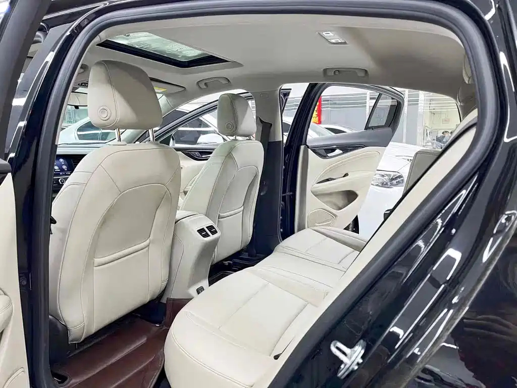 BUICK REGAL 2021