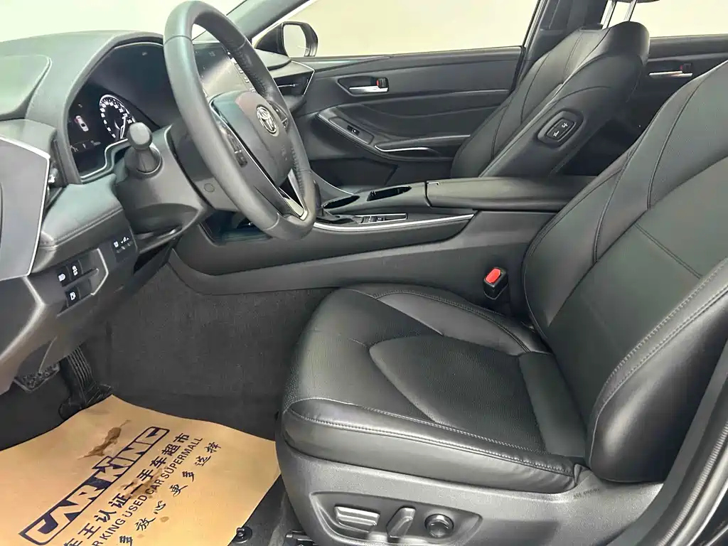 TOYOTA AVALON 2022
