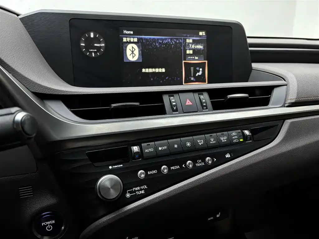 LEXUS ES 2021