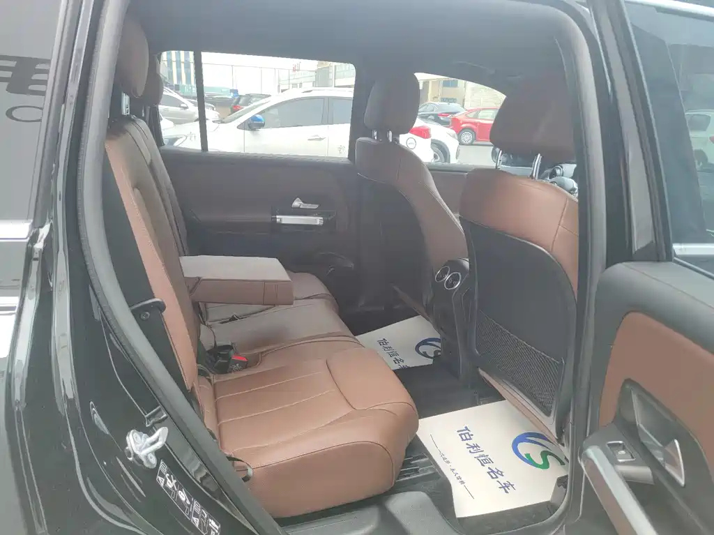 MERCEDES BENZ GLB 2022