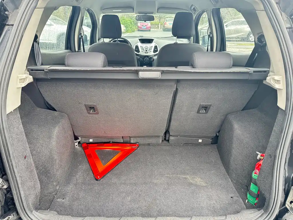 FORD ECOSPORT 2015