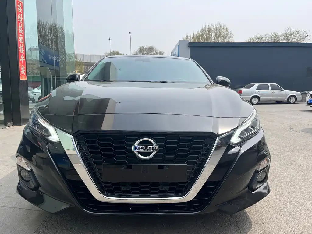 NISSAN TEANA 2021