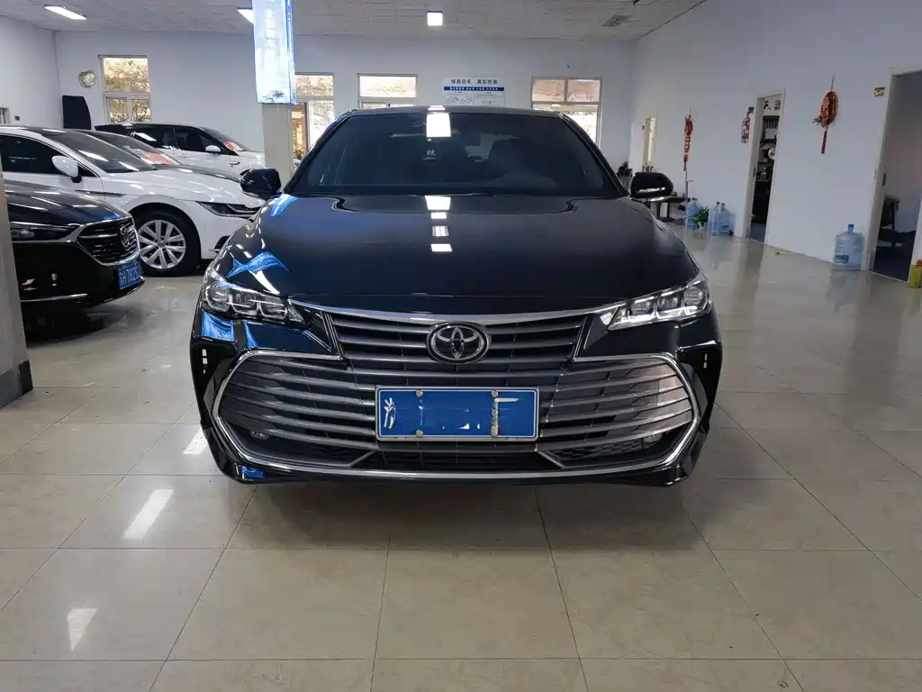 TOYOTA AVALON 2021