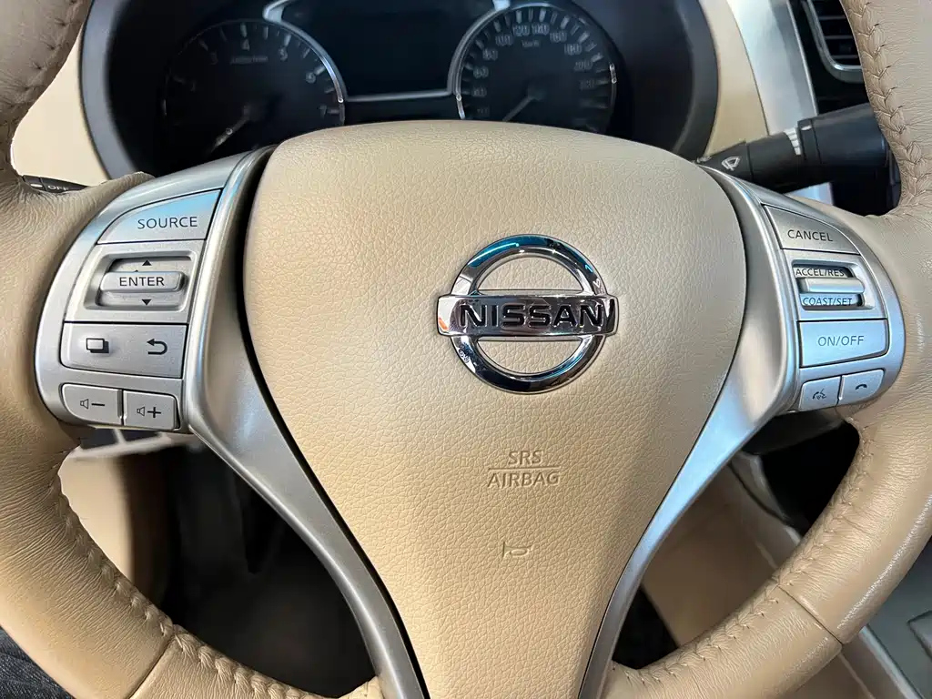 NISSAN TEANA 2018
