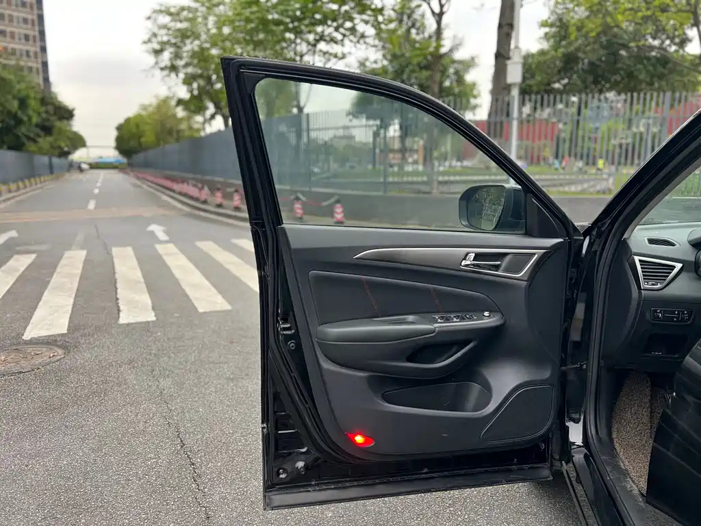 CHANGAN CS75 2014