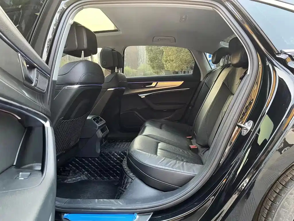 AUDI A6L 2021