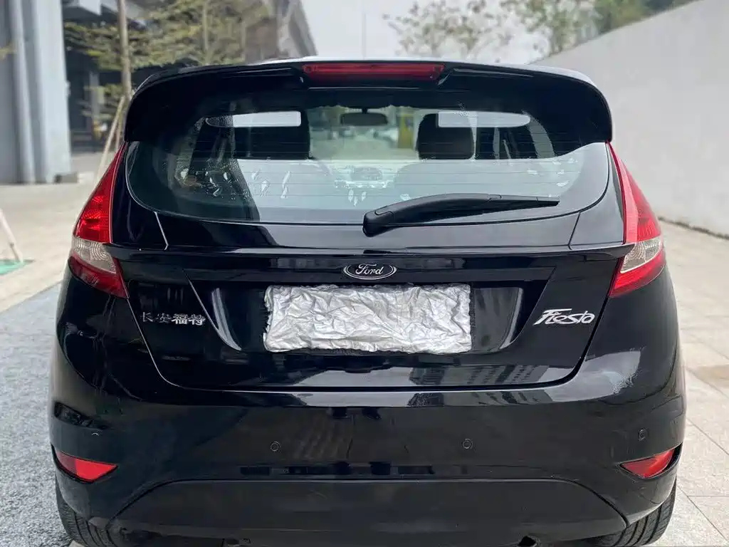 FORD FIESTA 2010