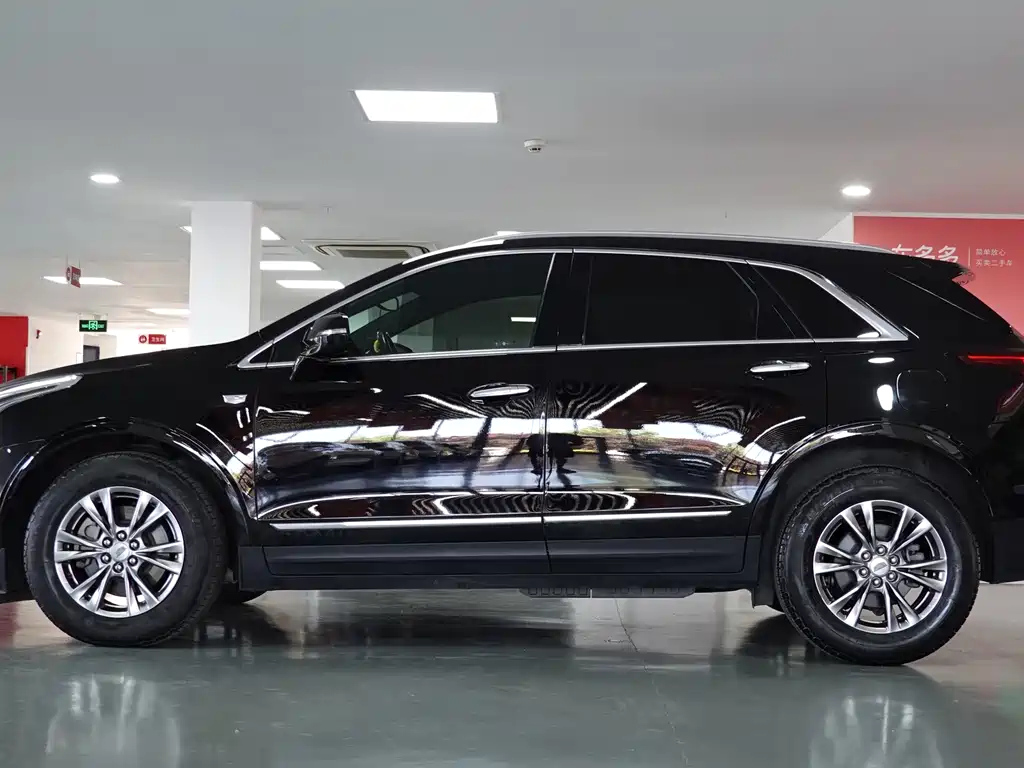 CADILLAC XT5 2020