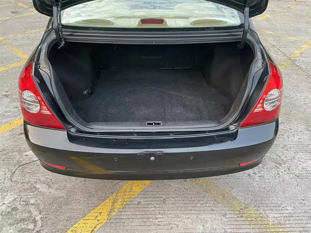 HYUNDAI ELANTRA 2009